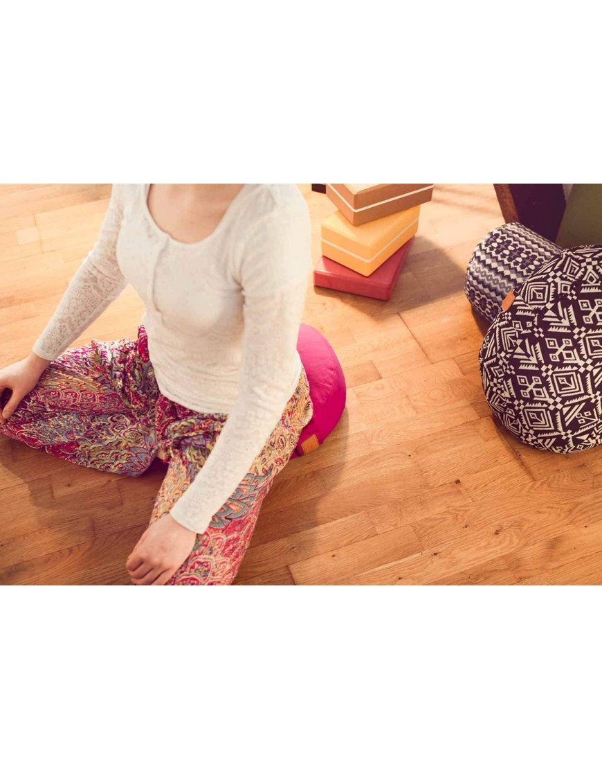 #DoYourYoga rundes Yogabolster waschbarer Bezug aus 100% Baumwolle Bio-Dinkelschalen KBA oder Bio-Buchweizenschalen KBA 30 x 15 cm Yoga Kissen für Yin Yoga & Meditation - BUCLXBMK